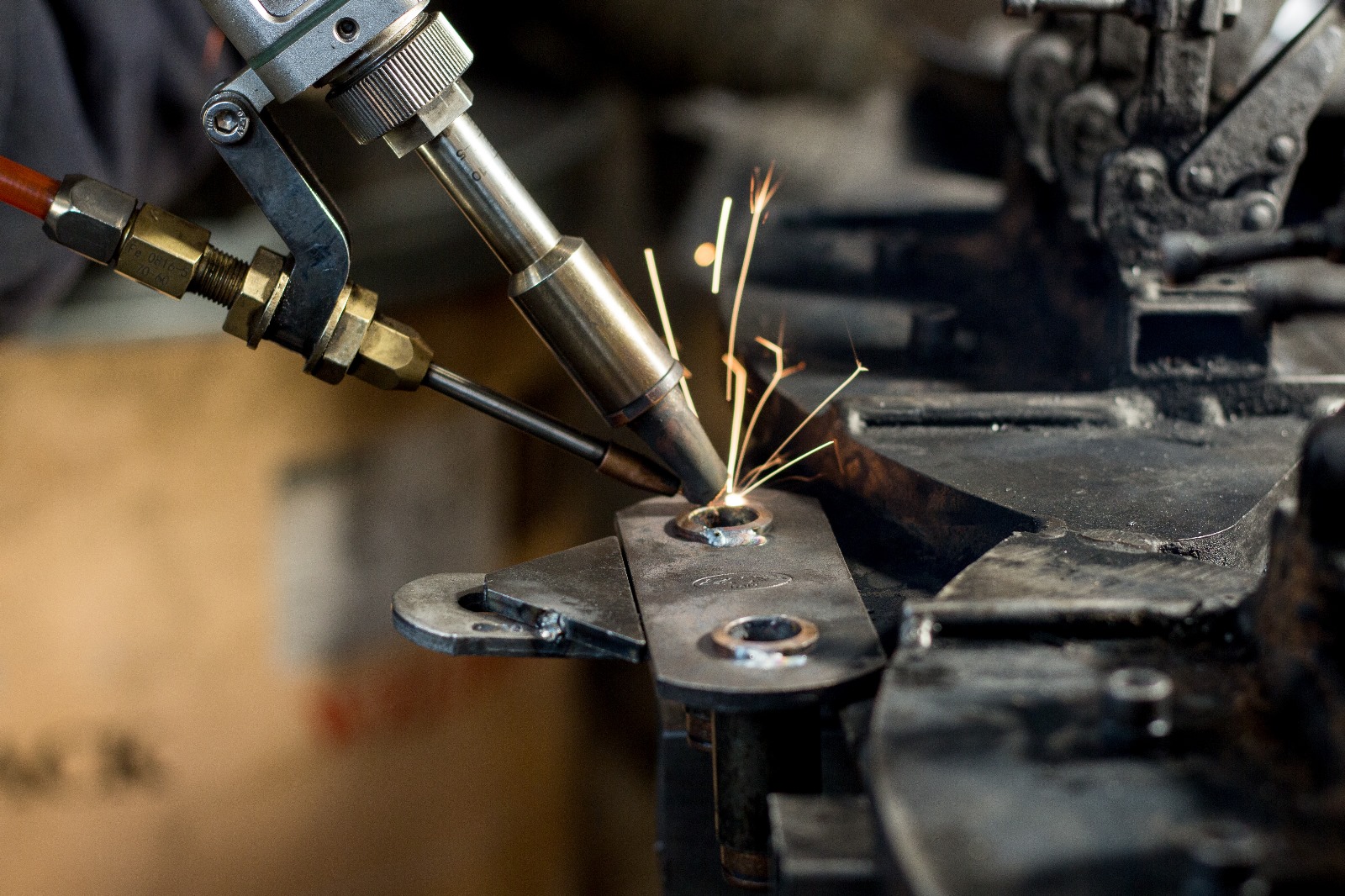 00 saldatura laser 1